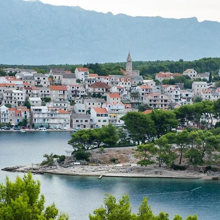 Apartman Andrej Povlja  Esterno foto