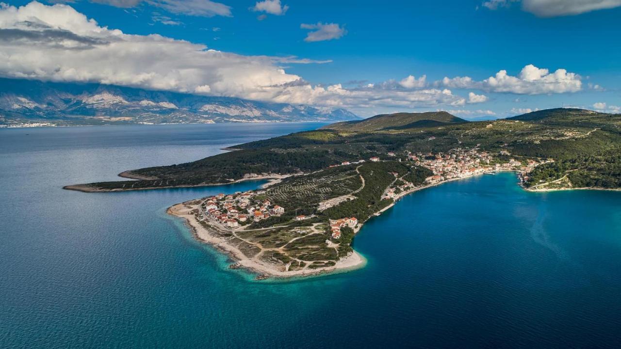 Apartman Andrej Povlja  Esterno foto